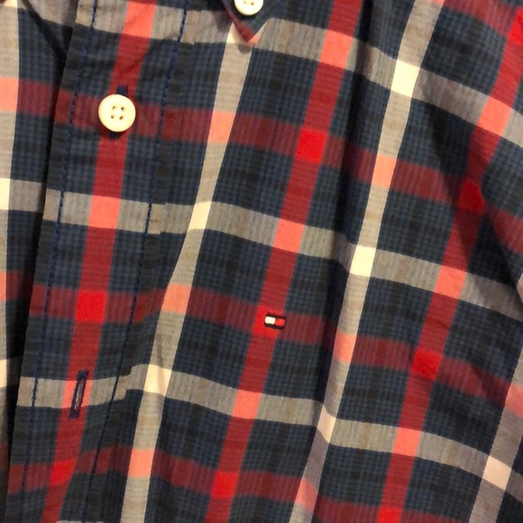 Small  plaid shirt LIKE NEW - Picture 3 of 3